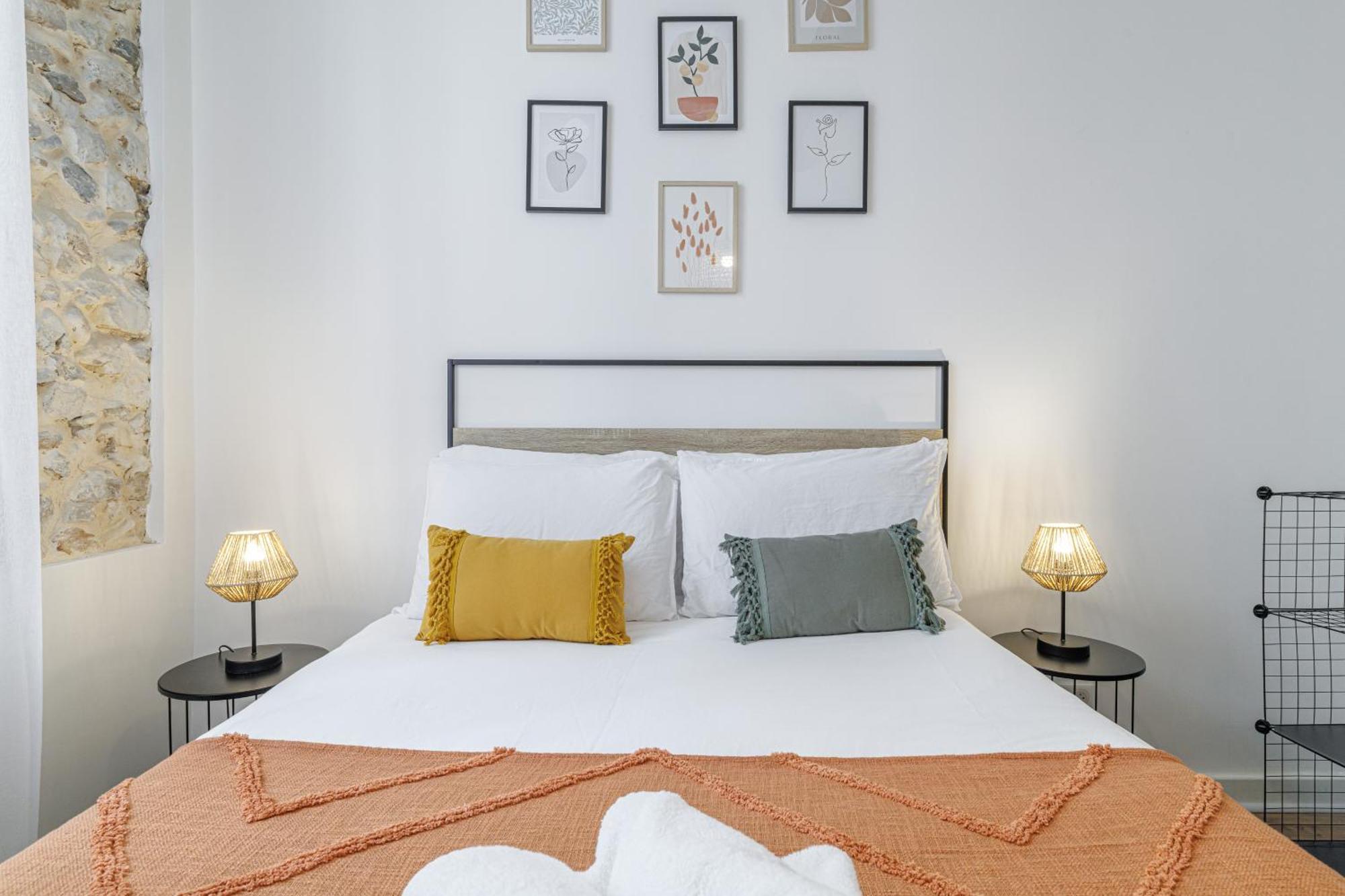 Old Town Antibes Superb New Flat, For 3, Ac, Wi-Fi Apartamento Exterior foto